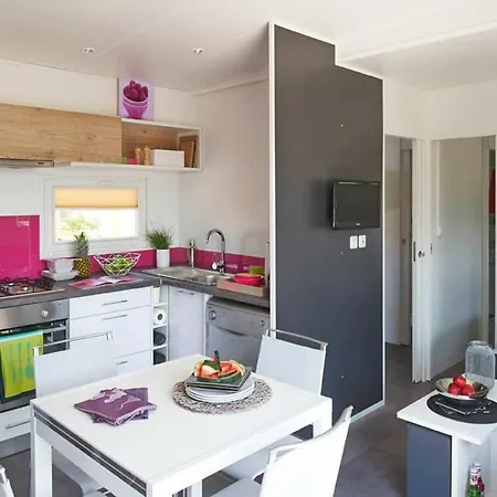Mobilheim Mit Whirlpool Apartment